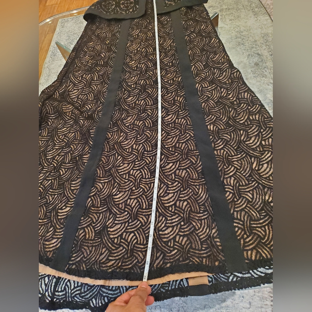 BCBGMaxAzria Elegant Black Sheer Lace Gown - Picture 11 of 11